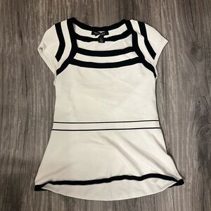 ‼️6/$12‼️ WHBM peplum top (tag ripped as shown)